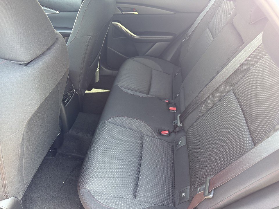 Fahrzeugabbildung Mazda CX-30 2.0L e-SKYACTIV G 150ps 6AT Homura