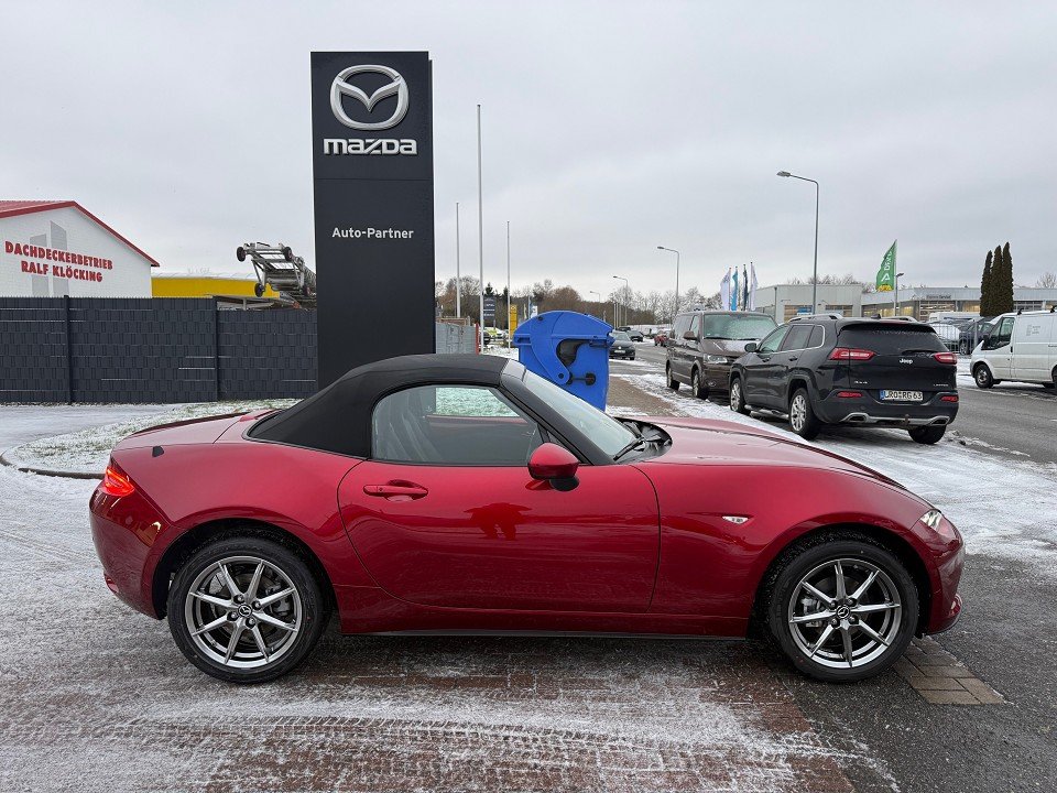 Fahrzeugabbildung Mazda MX-5 1.5L SKYACTIV-G 132 6MT Exclusive-line