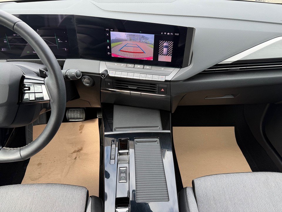 Fahrzeugabbildung Opel Astra Business Elegance