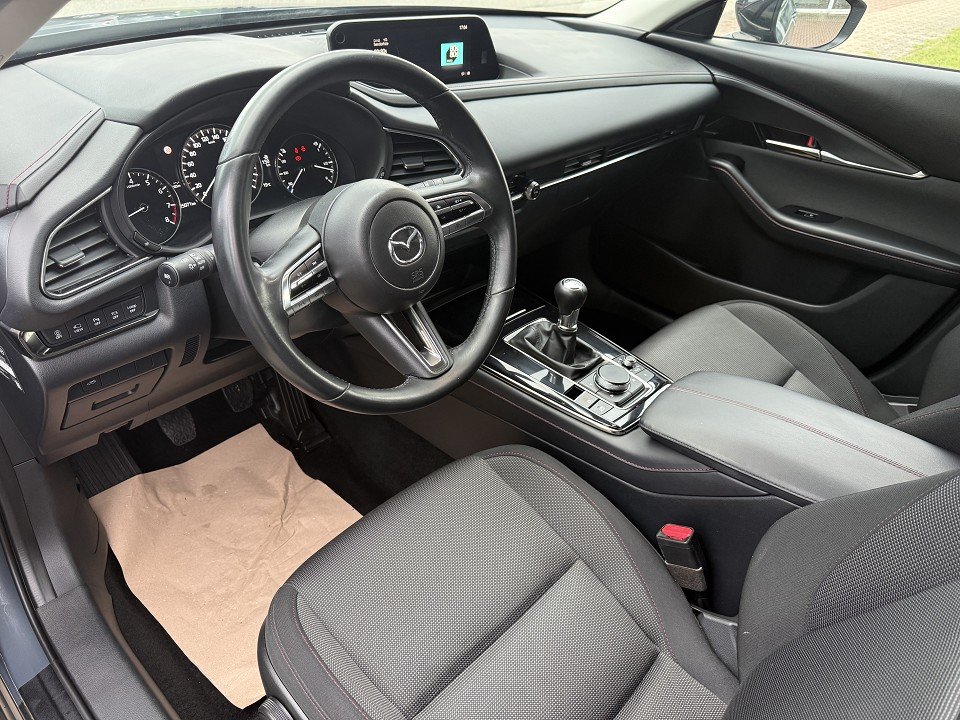 Fahrzeugabbildung Mazda CX-30 SKYACTIV-G 2.0 150PS 6GS AL-HOMURA PRE-P