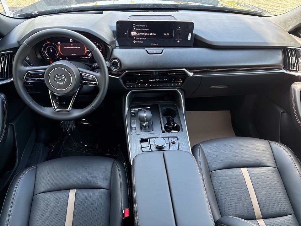 Fahrzeugabbildung Mazda CX-60 2.5L e-SKYACTIV PHEV AWD Homura COSO