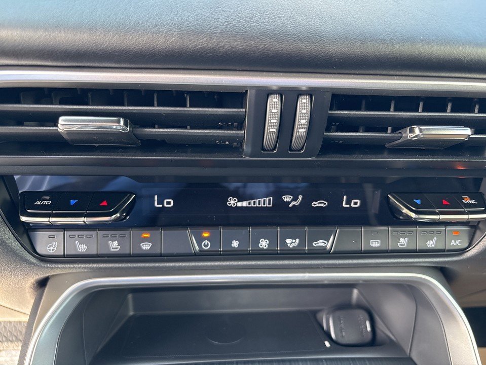 Fahrzeugabbildung Mazda CX-60 2.5L e-SKYACTIV PHEV AWD Homura COSO