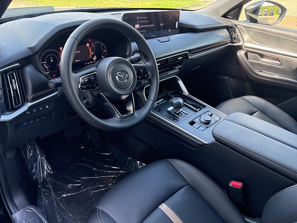 Fahrzeugabbildung Mazda CX-60 2.5L e-SKYACTIV PHEV AWD Homura COSO