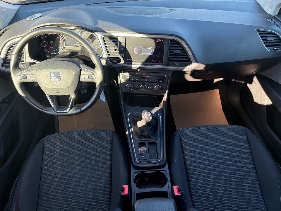 Fahrzeugabbildung SEAT Leon ST 1.0 TSI OPF Style Voll-LED LM PDC