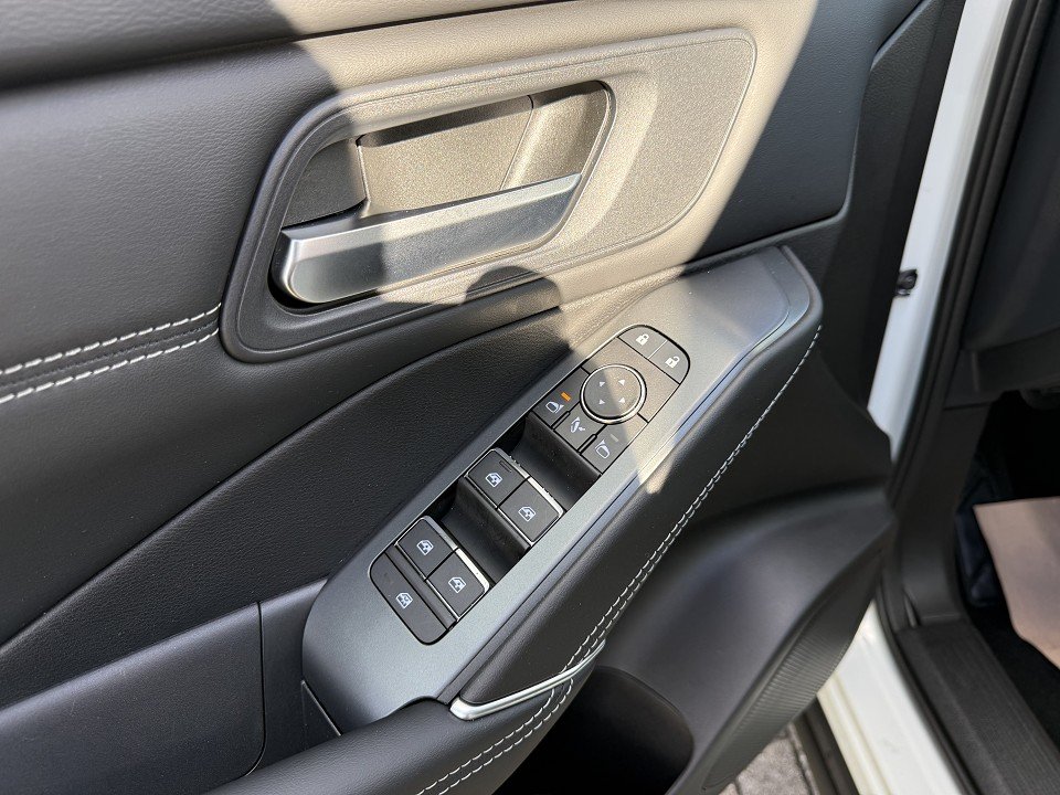 Fahrzeugabbildung Nissan QASHQAI 1.3 158PS Xtronic N-Connecta Winter Komfort 2Farben