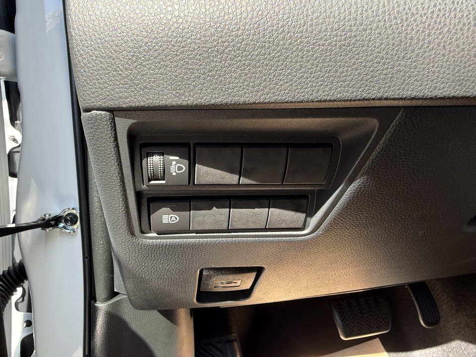 Fahrzeugabbildung Mazda 2 Hybrid 1.5L Hybrid VVT-i 116 Centre-Line