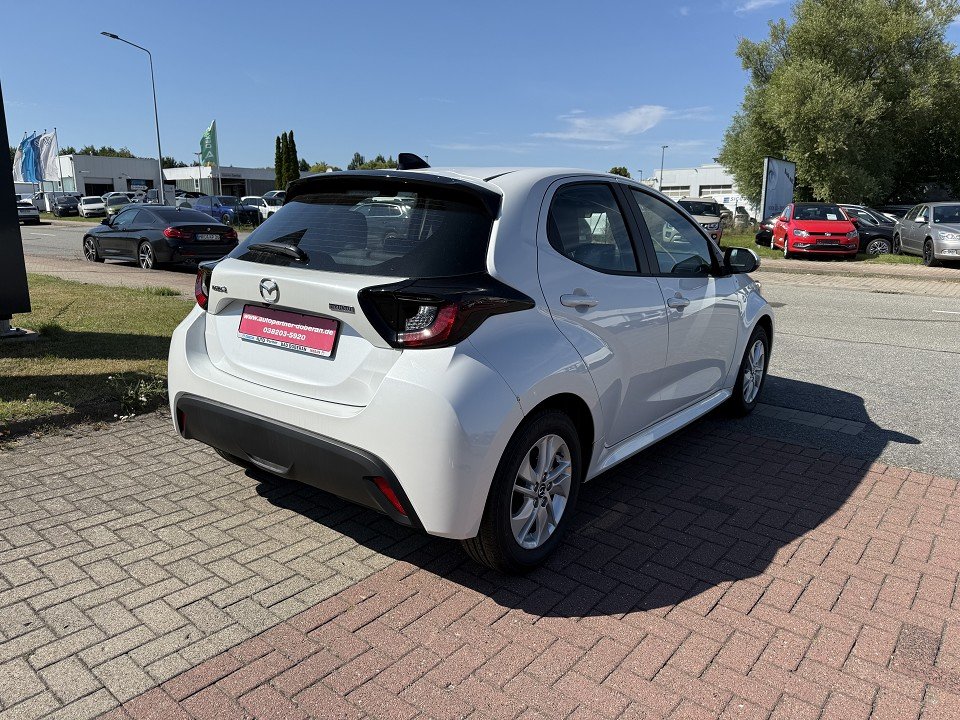 Fahrzeugabbildung Mazda 2 Hybrid 1.5L Hybrid VVT-i 116 Centre-Line