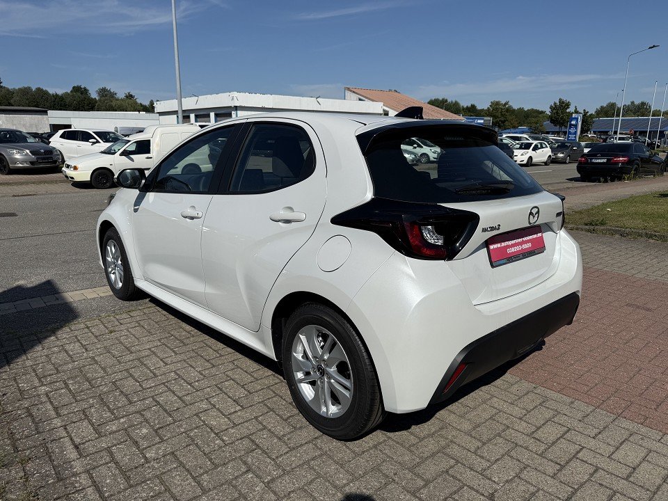 Fahrzeugabbildung Mazda 2 Hybrid 1.5L Hybrid VVT-i 116 Centre-Line