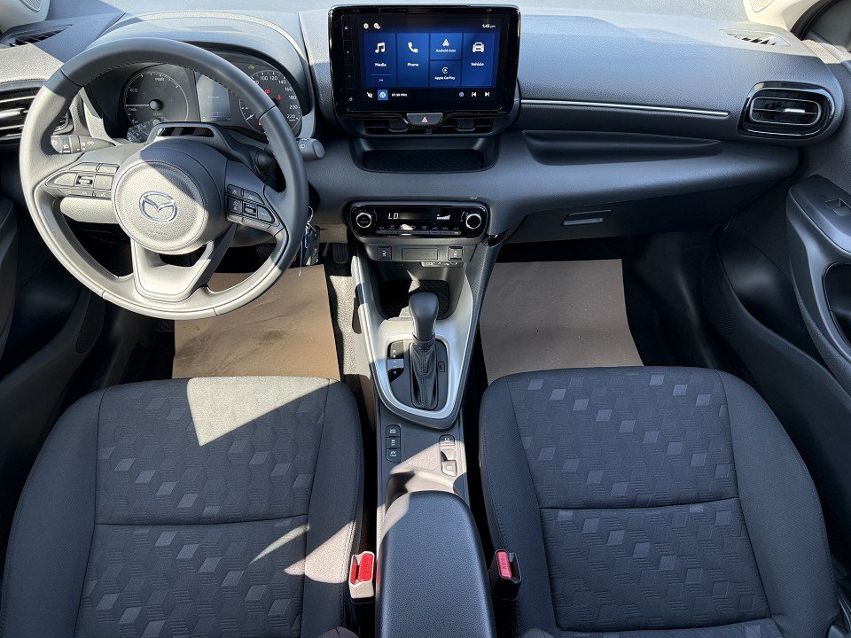 Fahrzeugabbildung Mazda 2 Hybrid 1.5L Hybrid VVT-i 116 Centre-Line