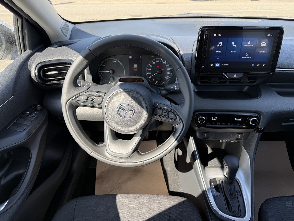 Fahrzeugabbildung Mazda 2 Hybrid 1.5L Hybrid VVT-i 116 Centre-Line