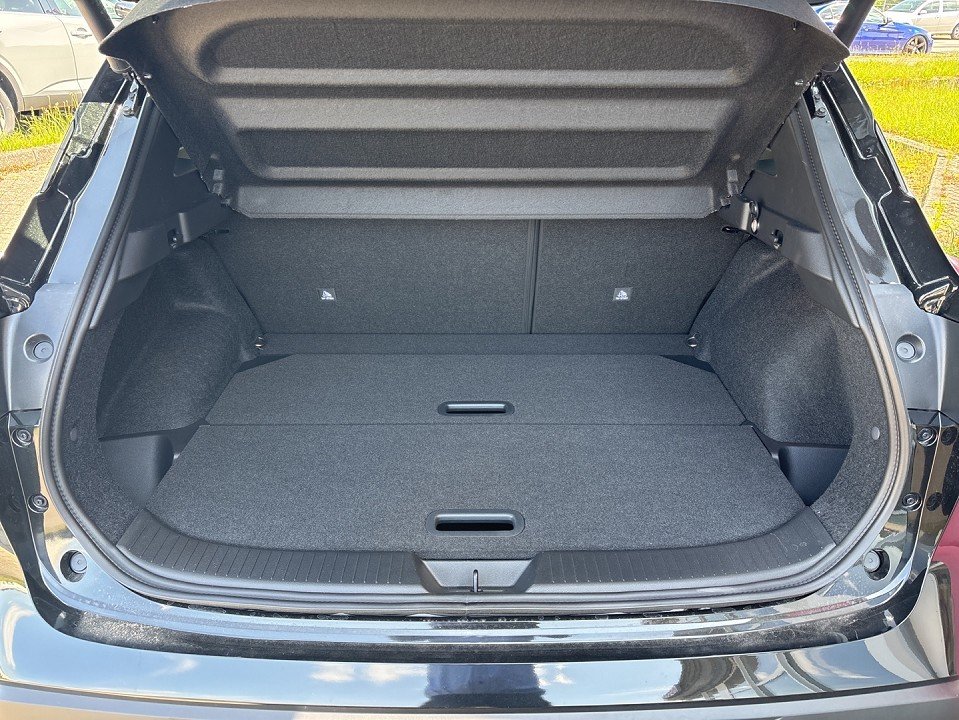 Fahrzeugabbildung Nissan QASHQAI MY24 1.3 DIG-T MHEV Xtronic N-Connecta Winter Komfort PGD