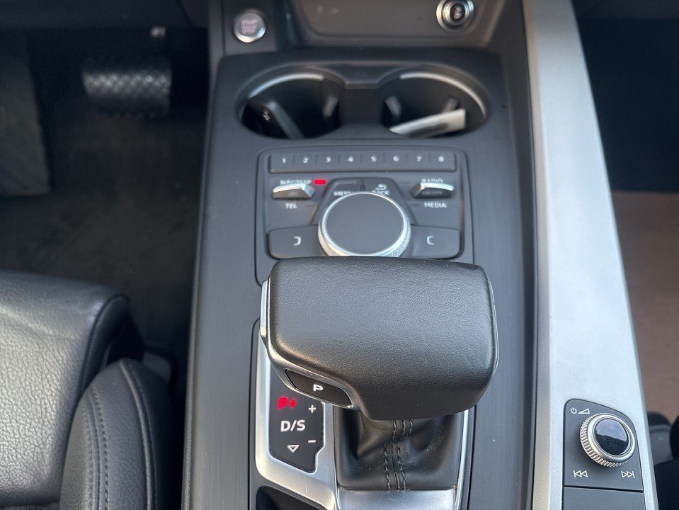 Fahrzeugabbildung Audi A5 Sportback 40 TDI basis