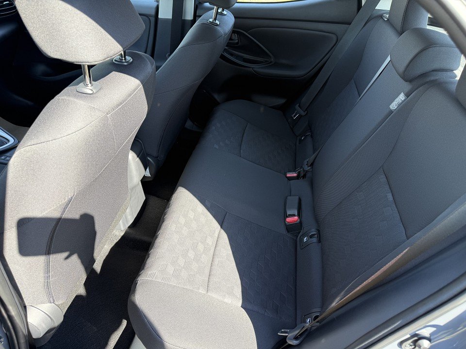 Fahrzeugabbildung Mazda 2 Hybrid 1.5L Hybrid VVT-i 116 Centre-Line