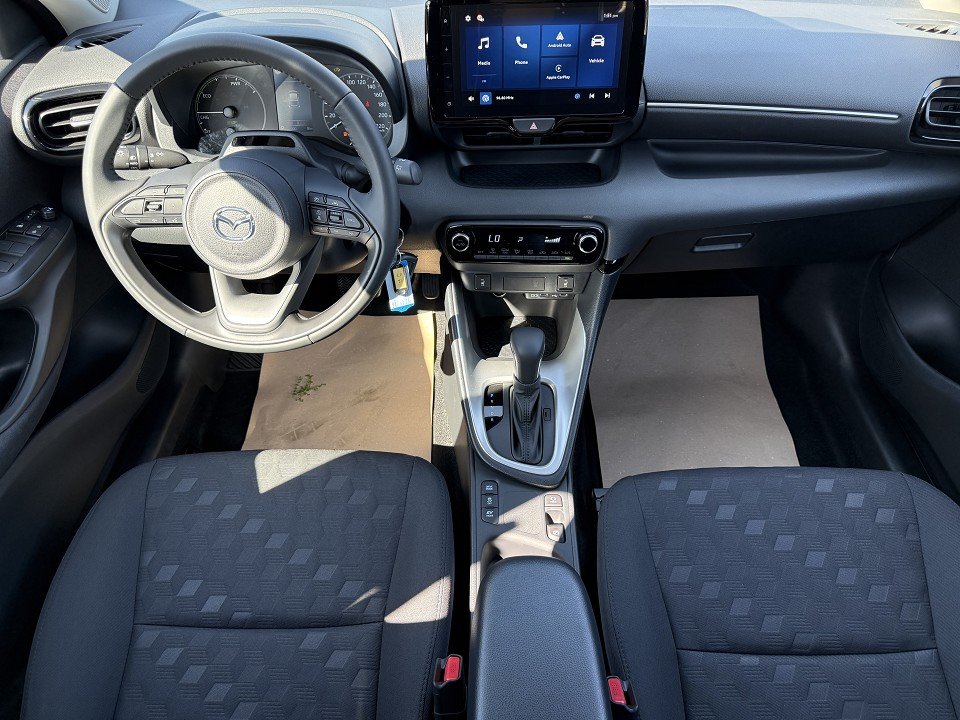 Fahrzeugabbildung Mazda 2 Hybrid 1.5L Hybrid VVT-i 116 Centre-Line