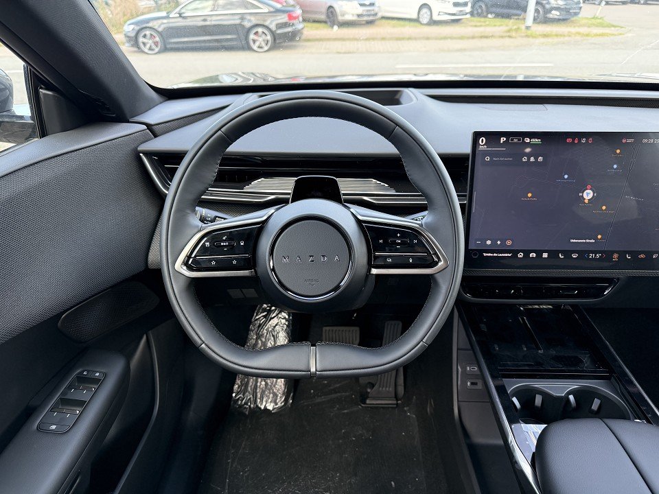 Fahrzeugabbildung Mazda CX6E EV 258ps Takumi BKTR PABS