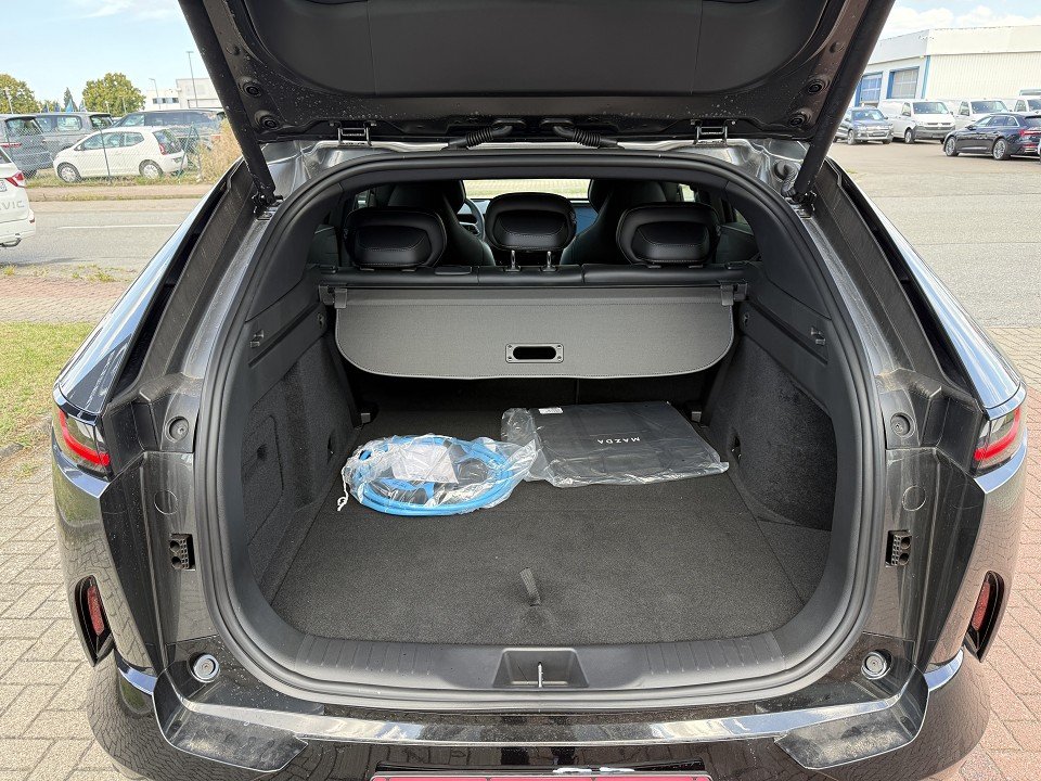 Fahrzeugabbildung Mazda CX6E EV 258ps Takumi BKTR PABS