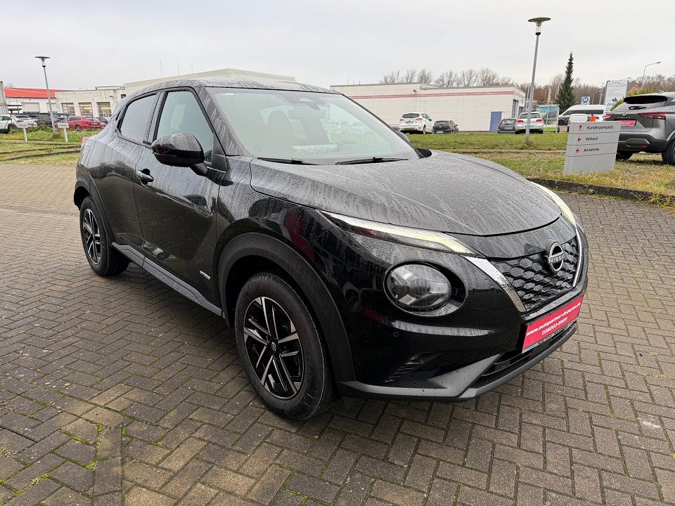 Fahrzeugabbildung Nissan JUKE 1.6 HYBRID 143PS 4AMT N-CONNECTA Winter II