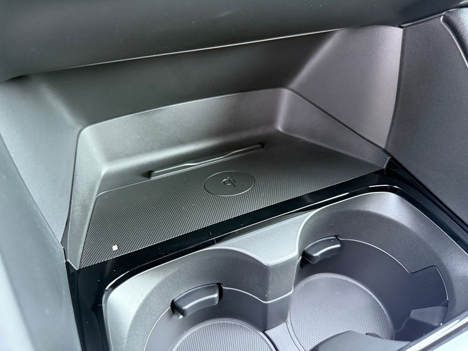 Fahrzeugabbildung Mazda 3 2.5L e-SKYACTIV G 140ps 6AT Homura