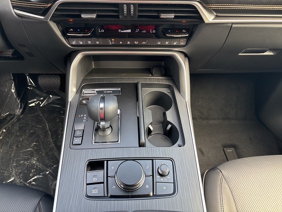 Fahrzeugabbildung Mazda CX-60 2.5L e-SKYACTIV PHEV 327ps Homura Plus