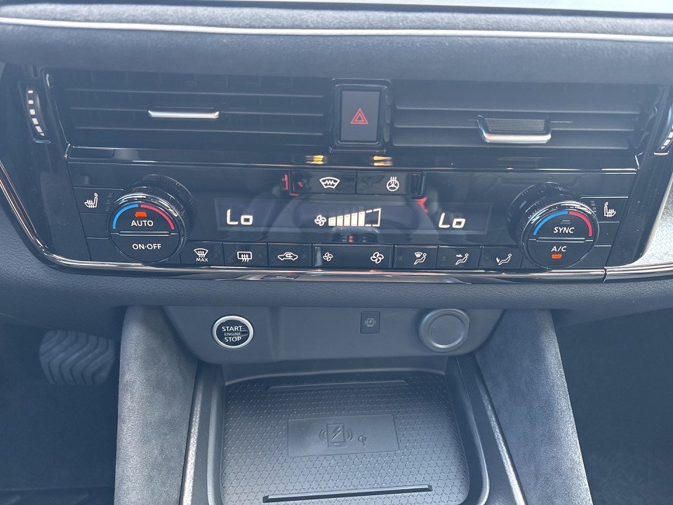 Fahrzeugabbildung Nissan QASHQAI 1.3 DIG-T MHEV 158PS Xtronic N-Design Komfort plus