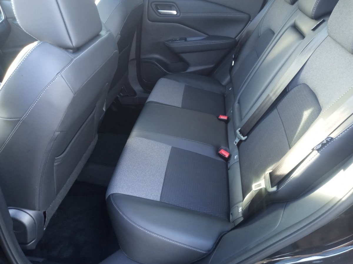 Fahrzeugabbildung Nissan QASHQAI MY24 1.5 VC-T e-POWER N-Connecta Winter Komfort PGD