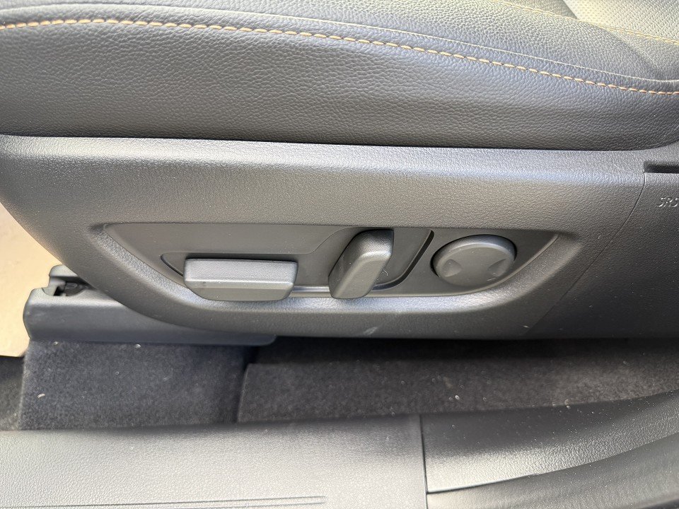 Fahrzeugabbildung Mazda CX-60 e-SKYACTIV-D 254 AL-HOMURA DA-P CON-P PRE-COM-P