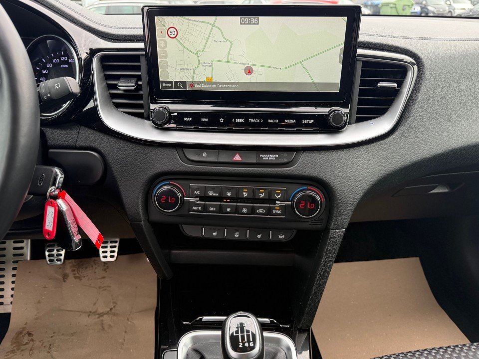 Fahrzeugabbildung Kia Ceed Sportswagon Platinum Edition
