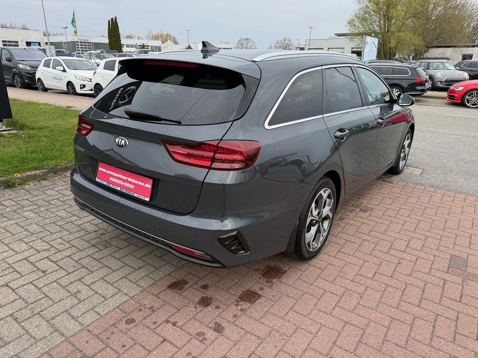 Fahrzeugabbildung Kia Ceed Sportswagon Platinum Edition