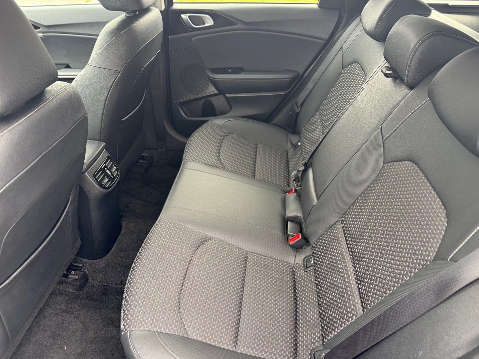 Fahrzeugabbildung Kia Ceed Sportswagon Platinum Edition