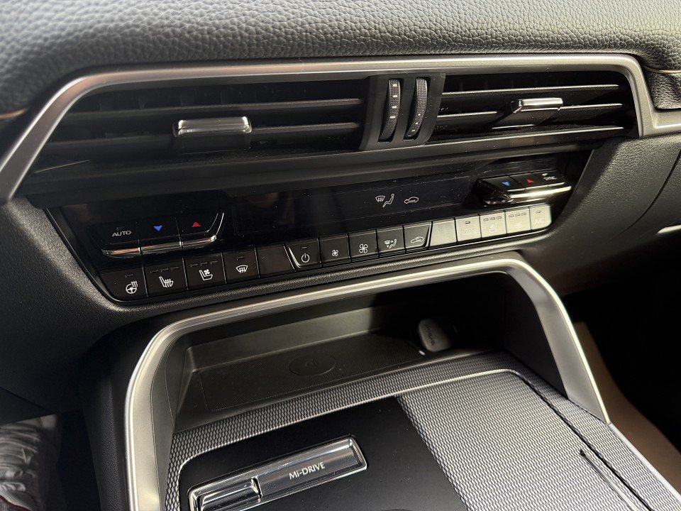 Fahrzeugabbildung Mazda CX-60 2.5L e-Skyactiv PHEV HOMURA CON-P DRI-P COM-P