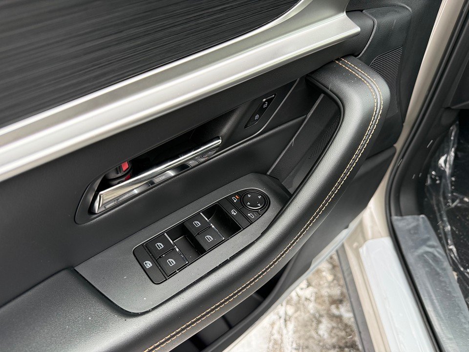 Fahrzeugabbildung Mazda CX-60 2025 2.5L e-SKYACTIV PHEV 327ps Homura COSO