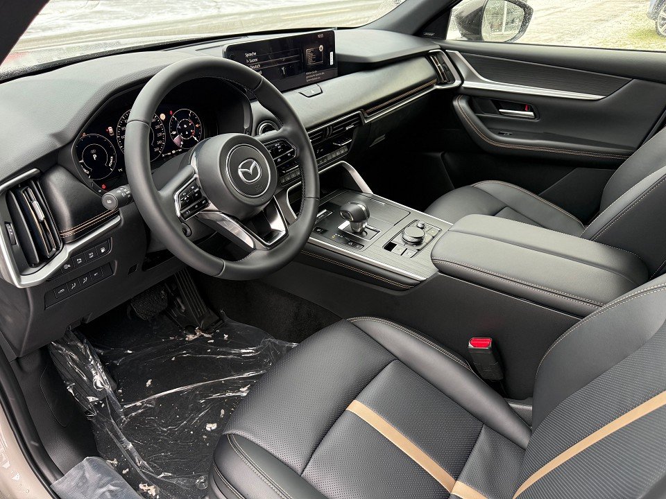 Fahrzeugabbildung Mazda CX-60 2025 2.5L e-SKYACTIV PHEV 327ps Homura COSO