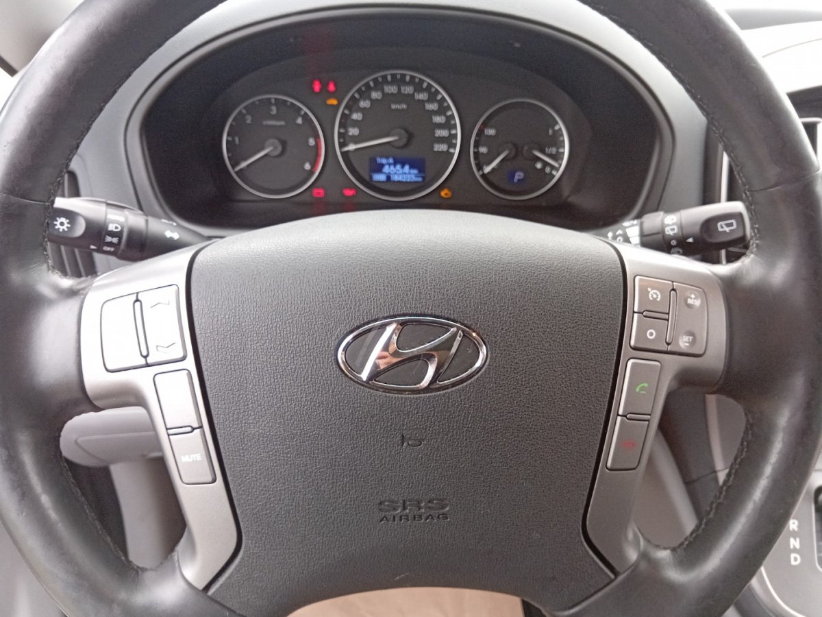 Fahrzeugabbildung Hyundai Santa Fe Premium 4WD