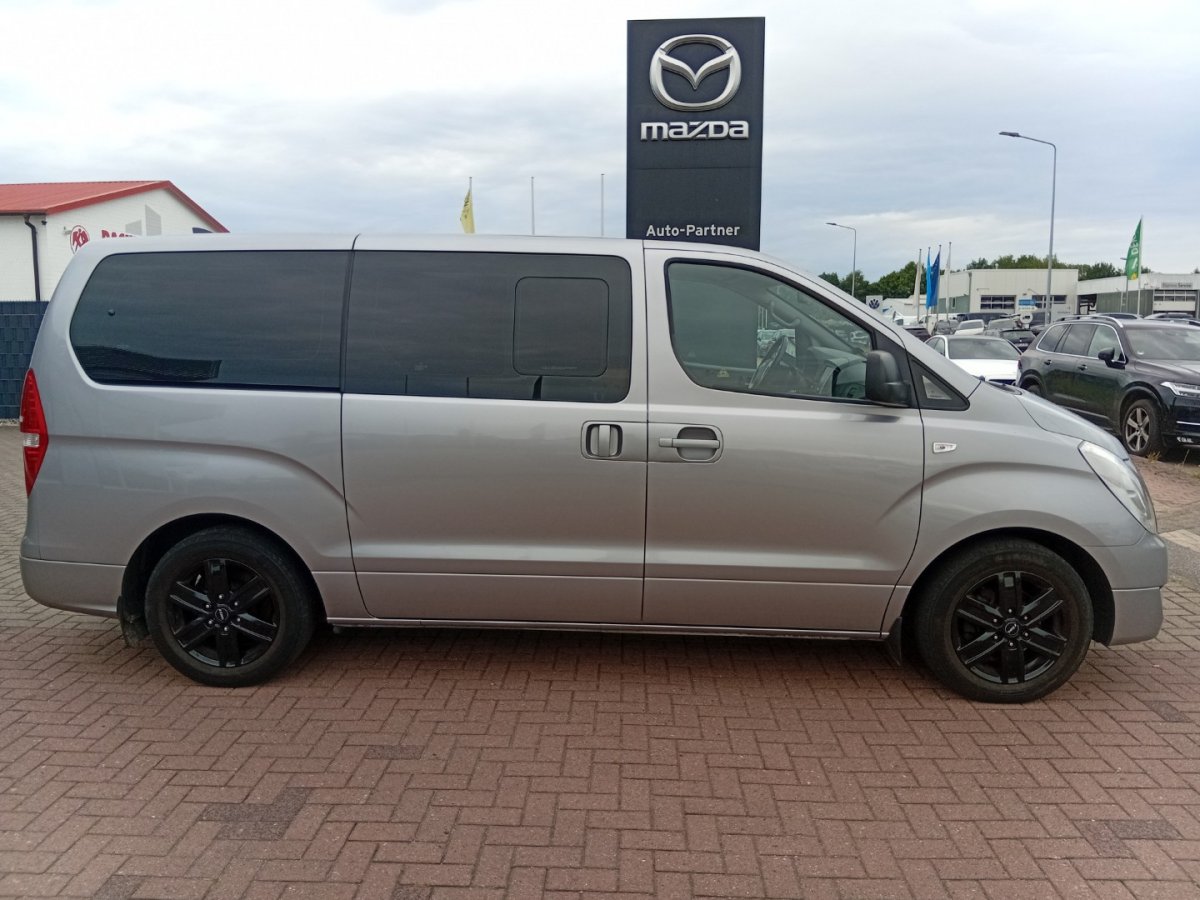 Fahrzeugabbildung Hyundai Santa Fe Premium 4WD