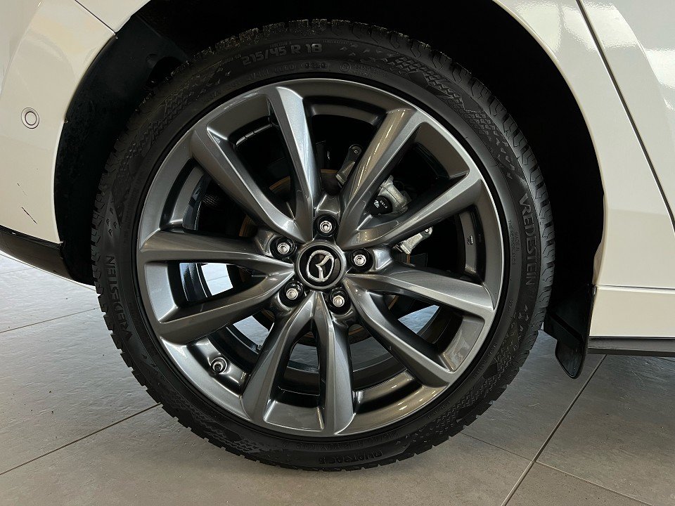 Fahrzeugabbildung Mazda 3 SKYACTIV-G 2.0 M Hybrid 6GS AL-SELECTION A18 ACT-P