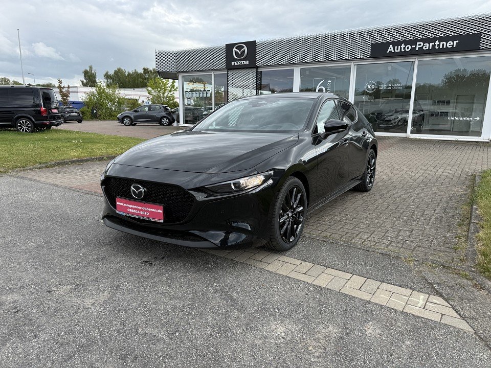 Fahrzeugabbildung Mazda 3 2.5L e-SKYACTIV G 140ps 6AT Homura