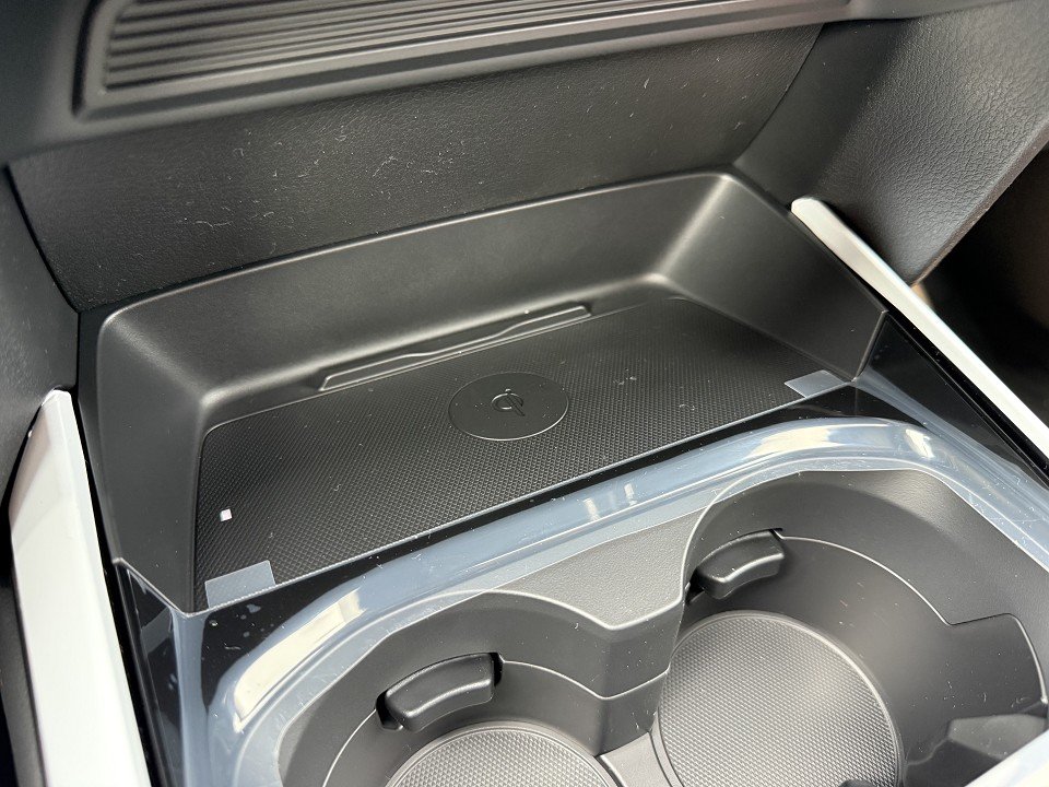 Fahrzeugabbildung Mazda CX-30 2.5L e-SKYACTIV G 140ps 6MT Nagisa