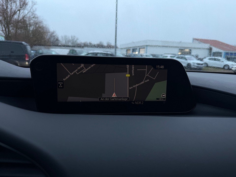 Fahrzeugabbildung Mazda 3 SKYACTIV-G 2.0 150PS 6GS AL-SELECTION DES-P PRE-P