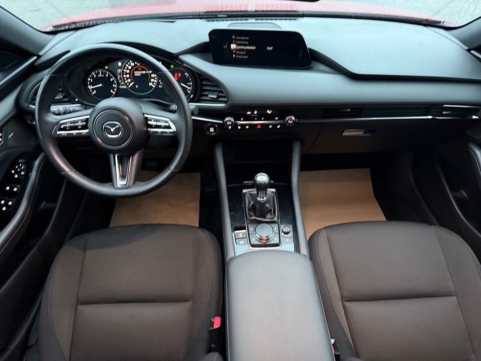 Fahrzeugabbildung Mazda 3 SKYACTIV-G 2.0 150PS 6GS AL-SELECTION DES-P PRE-P