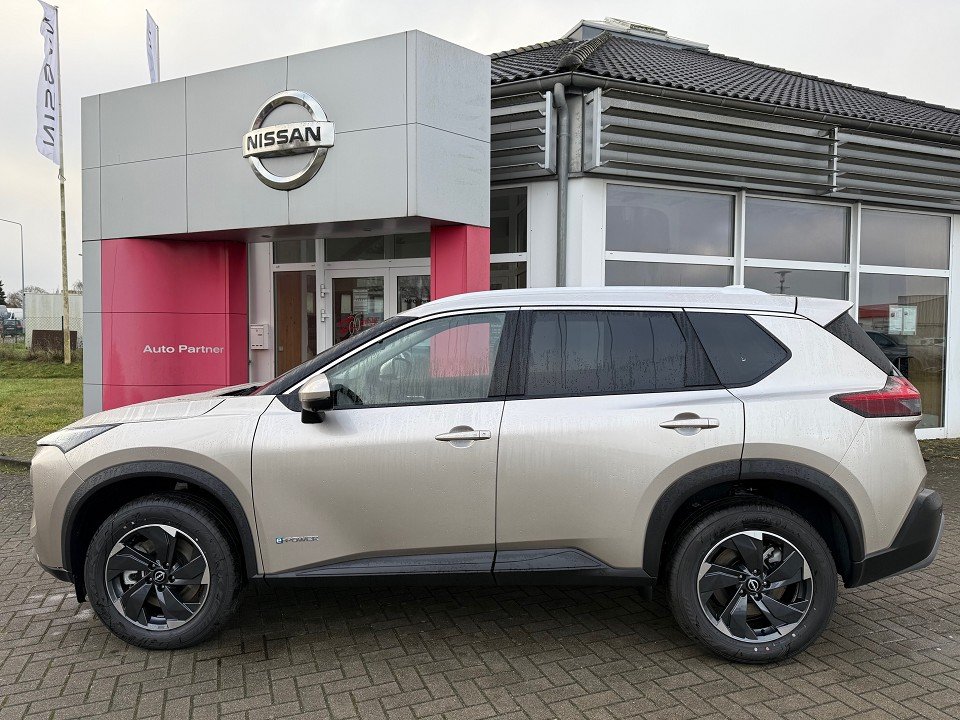 Fahrzeugabbildung Nissan X-TRAIL 1.5 VC-T e-4ORCE 4x4 N-Connecta 5 Sitze PGD