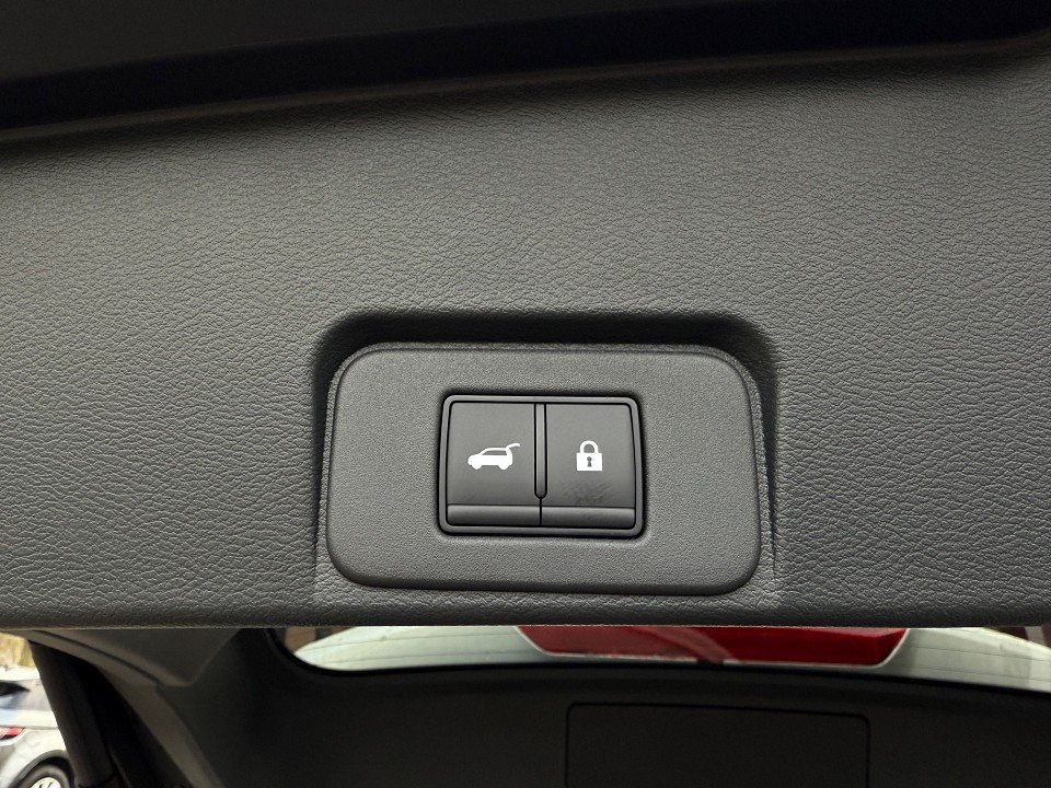 Fahrzeugabbildung Nissan X-TRAIL 1.5 VC-T e-4ORCE 4x4 N-Connecta 5 Sitze PGD