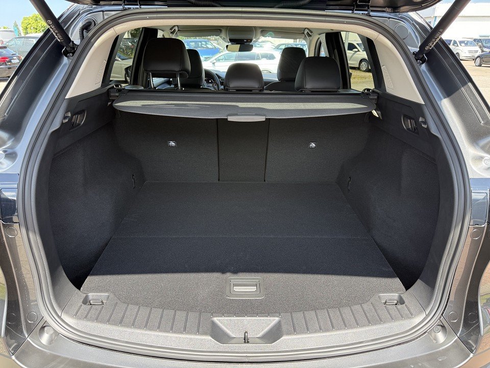 Fahrzeugabbildung Mazda CX-5 2.5L e-SKYACTIV G 141ps 6AT FWD Exclusive-Line