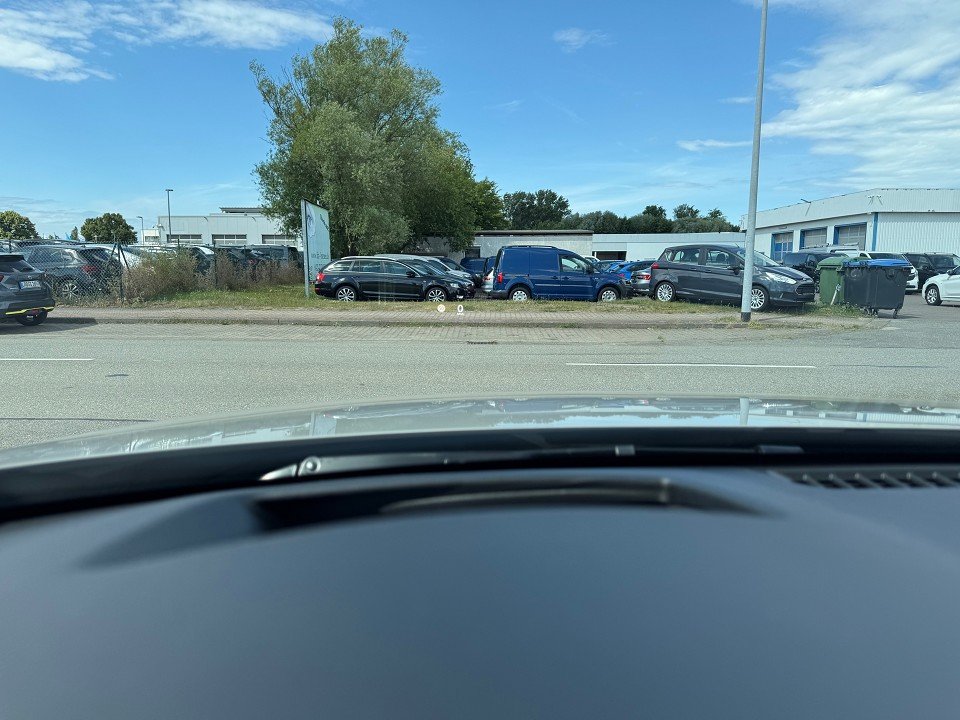 Fahrzeugabbildung Mazda 3 2.5L e-SKYACTIV G 140ps 6AT Homura