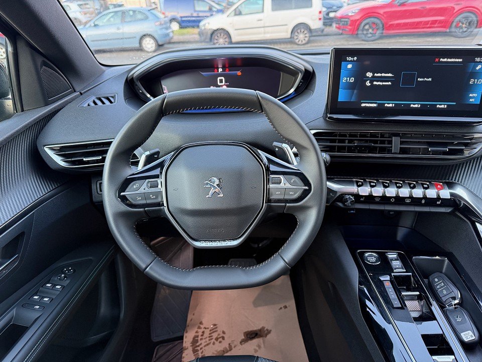 Fahrzeugabbildung Peugeot 3008 1.2 PureTech 130 Allure Pack