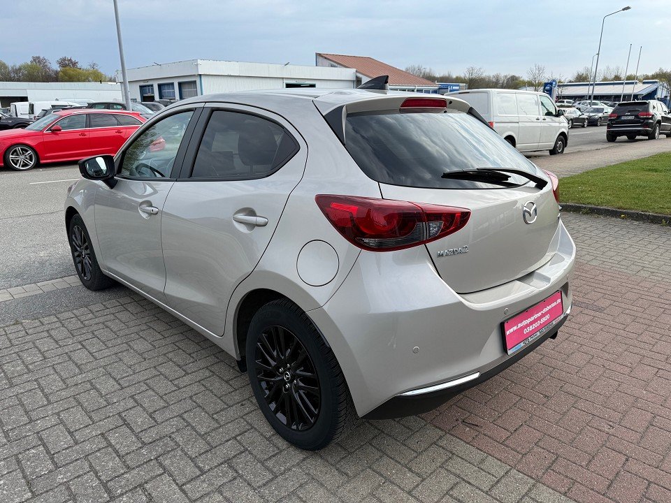 Fahrzeugabbildung Mazda 2 SKYACTIV-G 90 HOMURA NAV ohne BSM / RCTA