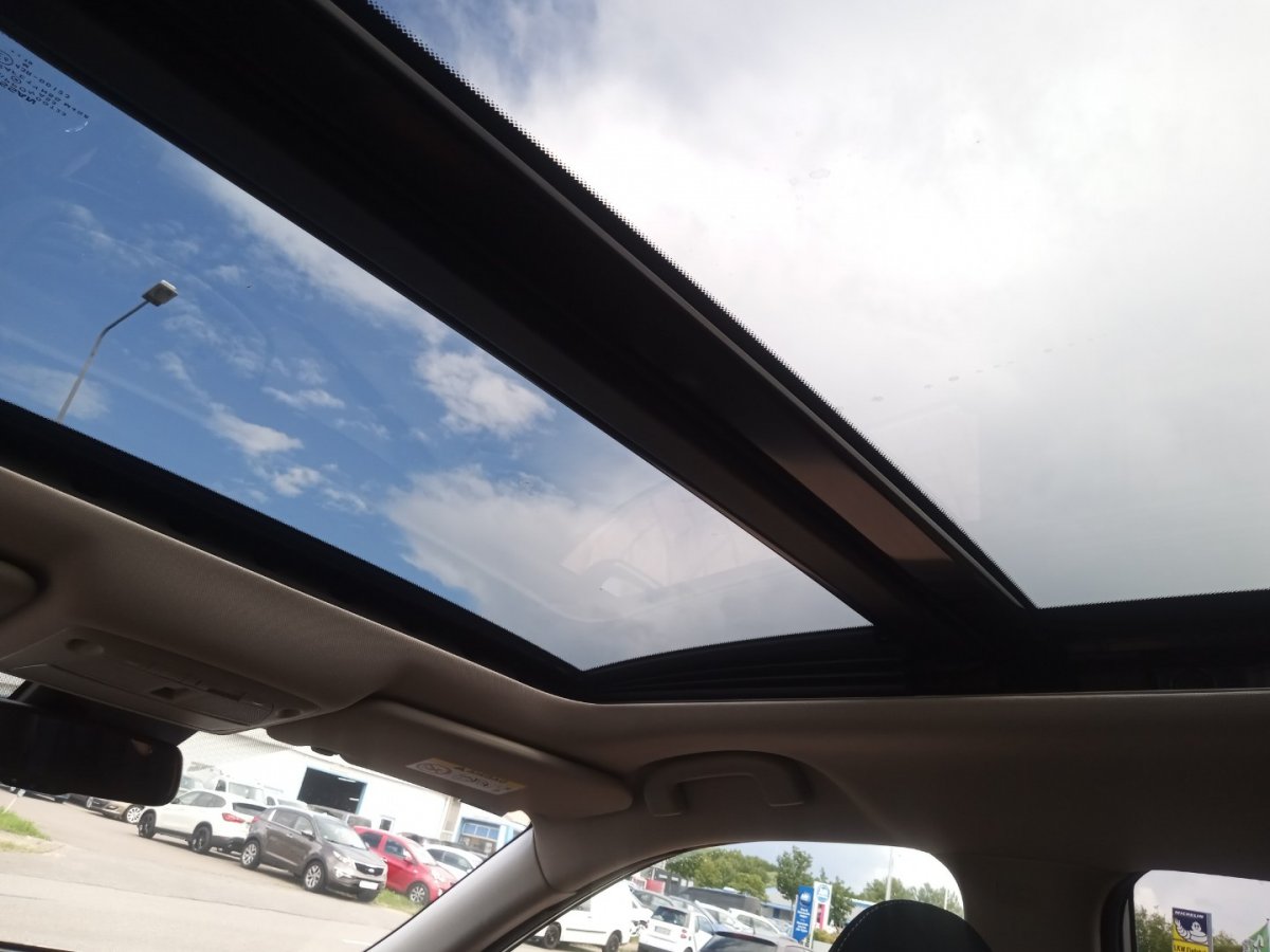 Fahrzeugabbildung Nissan X-TRAIL 1.7 dCi 6MT N-Connecta 5 Sitze PGD