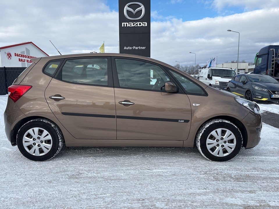 Fahrzeugabbildung Hyundai ix20 FIFA World Cup Edition