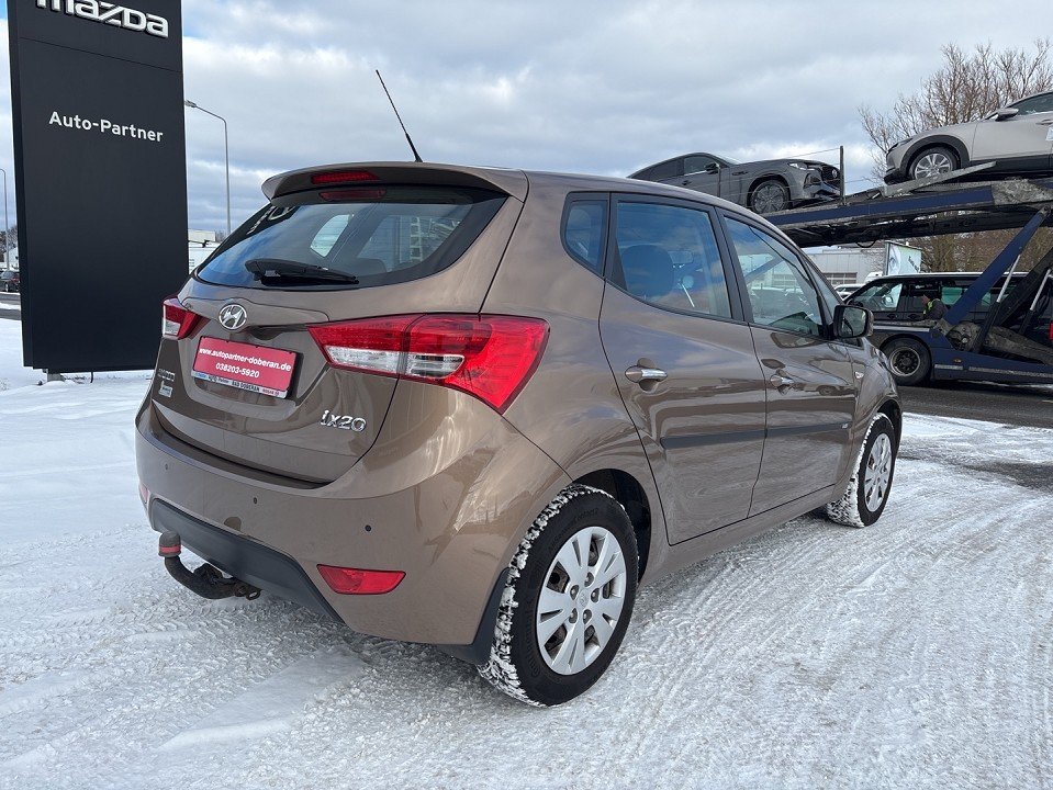 Fahrzeugabbildung Hyundai ix20 FIFA World Cup Edition