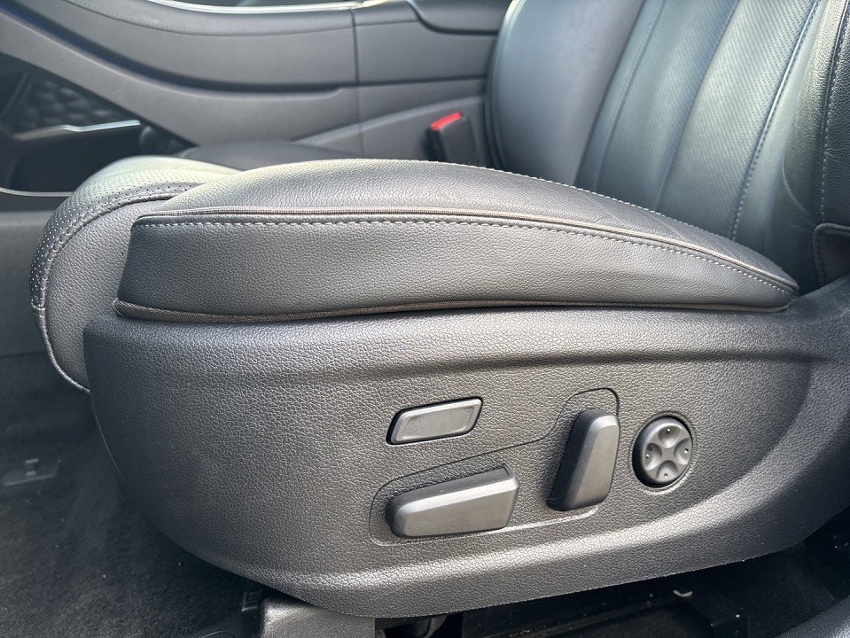 Fahrzeugabbildung Hyundai Santa Fe Prime Plug-In Hybrid 4WD