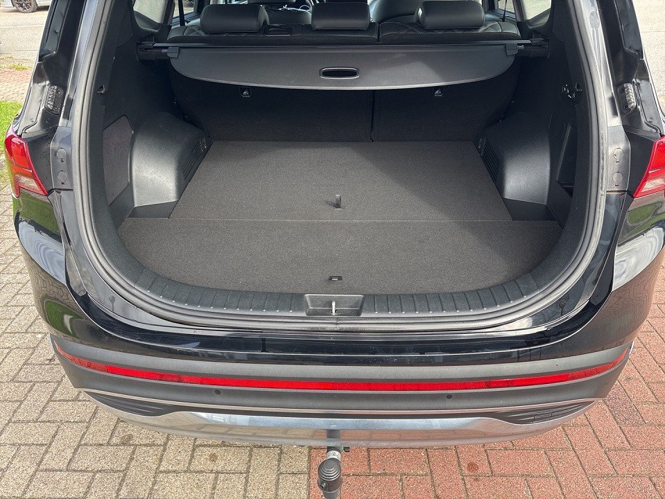 Fahrzeugabbildung Hyundai Santa Fe Prime Plug-In Hybrid 4WD